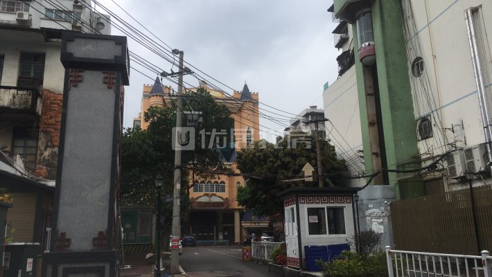 民主路小学十14中双名校学区房