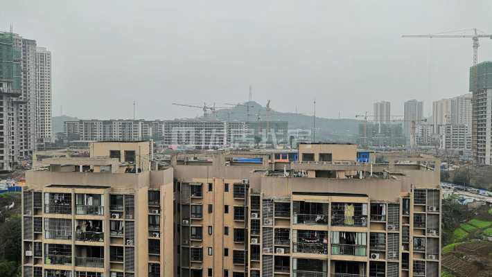 义乌鑫城精装大3房2厅2卫电梯房出售